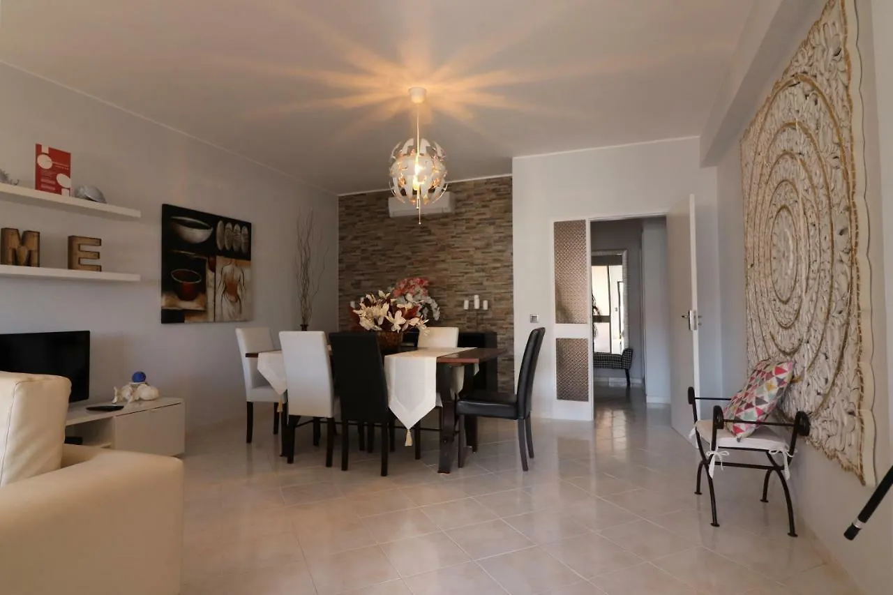 Apartamento Mica Albufeira 0*,  Portugal